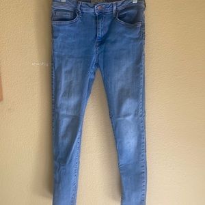 Forever 21 push up jeans size 27